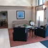 Photo la quinta inn suites wayne lobby reception b