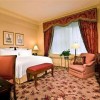 Photo the waldorf astoria hotel chambre b