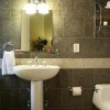 Photo hotel belleclaire salle de bain b