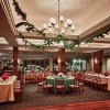 Photo golden inn hotel salle reception banquet b