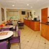 Photo best western hazlet inn salle petit dejeuner b