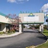 Photo days inn rochester thruway exterieur b