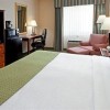 Photo holiday inn oneonta cooperstown area chambre b