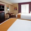 Photo holiday inn express paramus chambre b