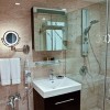 Photo the lombardy hotel salle de bain b