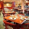 Photo marriott newark international airport restaurant b