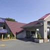 Photo howard johnson express inn new brunswick exterieur b