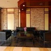 Photo clarion hotel laguardia airport lobby reception b