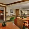 Photo hilton woodcliff lake bar lounge b