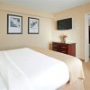 Photo holiday inn east windsor suite b