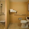 Photo hampton inn times square north salle de bain b