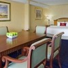 Photo crowne plaza somerset bridgewater suite b