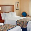 Photo courtyard by marriott tinton falls chambre b