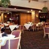 Photo airway inn laguardia airport restaurant b