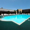 Photo quality inn meadowlands piscine b