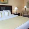 Photo holiday inn hasbrouck heights chambre b