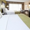 Photo holiday inn totowa wayne chambre b