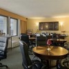 Photo hilton newark penn station bar lounge b