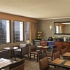 Photo hilton newark penn station bar lounge b