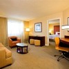 Photo crowne plaza fairfield suite b