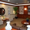 Photo crowne plaza newark international airport lobby reception b