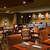 Photo crowne plaza newark international airport restaurant b