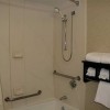 Photo hampton inn newark airport chambre b