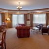 Photo crowne plaza lake placid golf club suite b