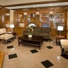 Photo laguardia airport hotel lobby reception b