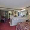 Photo howard johnson express inn north plainfield chambre b