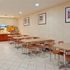 Photo holiday inn express laguardia airport restaurant b