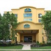 Photo la quinta inn suites garden city exterieur b