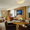 Photo jumeirah essex house on central park hotel chambre b