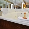 Photo best western plus newark airport west salle de bain b