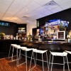 Photo best western plus newark airport west bar lounge b