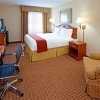 Photo holiday inn express at the meadowlands chambre b