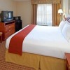 Photo holiday inn express at the meadowlands chambre b