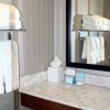 Photo hampton inn seaport financial district chambre b