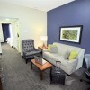 Photo hilton garden inn westbury suite b