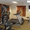 Photo hilton garden inn westbury sport fitness b