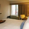 Photo hampton inn madison square garden chambre b