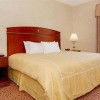 Photo comfort suites east brunswick chambre b