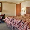 Photo howard johnson inn queens hotel chambre b