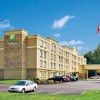 Photo holiday inn express hotel suites west long branch exterieur b