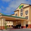 Photo holiday inn express and suites newton exterieur b