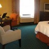 Photo hampton inn garden city chambre b