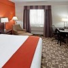 Photo holiday inn express maspeth chambre b