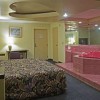 Photo americas best value inn newark airport suite b