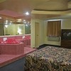 Photo americas best value inn newark airport suite b