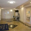 Photo americas best value inn newark airport lobby reception b